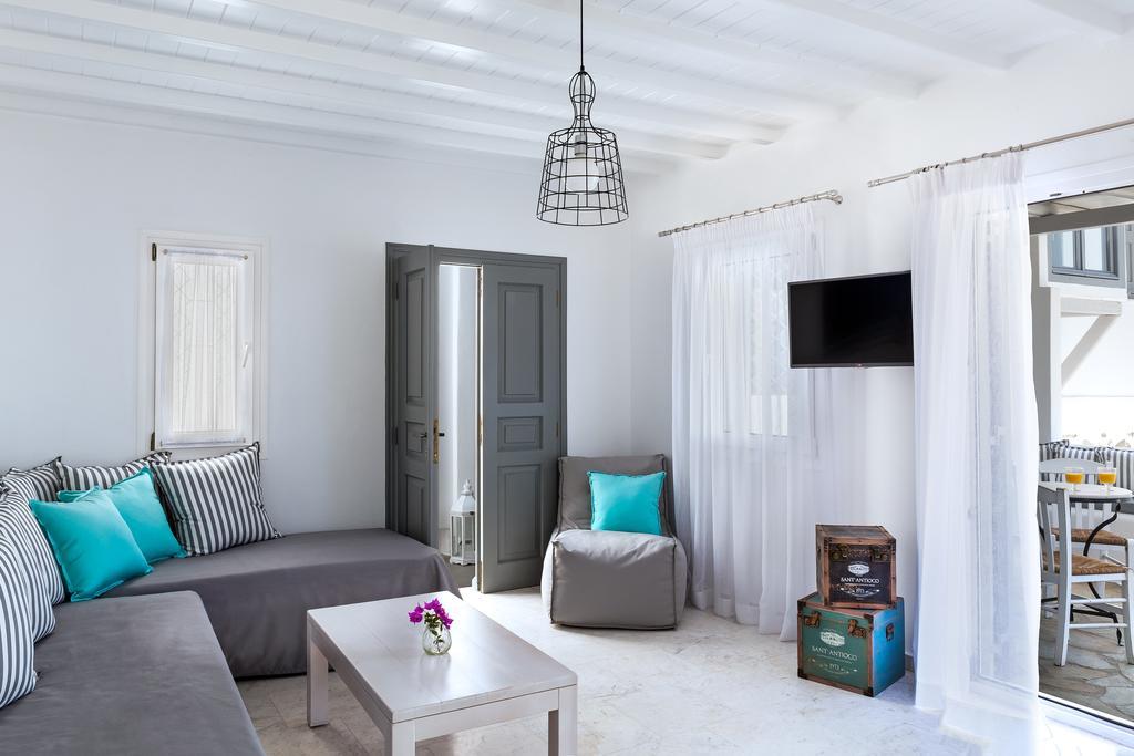 Bay Bees Sea View Suites & Homes Platys Gialos  Værelse billede